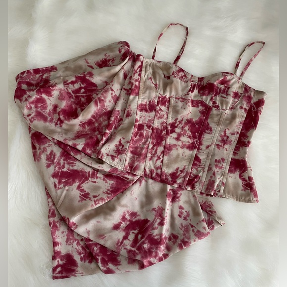Pretty little thing Tie dye print Skirt & Corset Top - Picture 1 of 10
